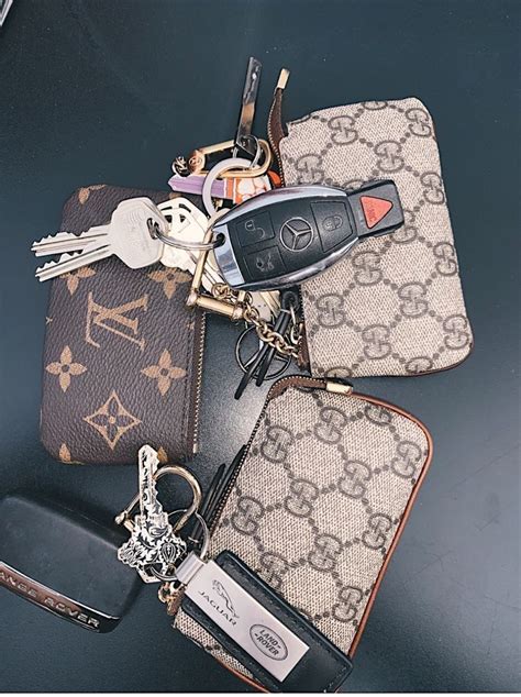 louis vuitton card holder keychain replica|louis vuitton coin pouch keychain.